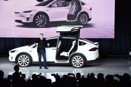 Elon Musk Loses $25 Billion After Tesla Stocks Plunge: Here’s What Caused Massive Drop