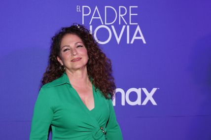 Jennifer Lopez and Shakira Super Bowl Performance: Gloria Estefan Confirms Turning Down to Share Stage With the Duo
