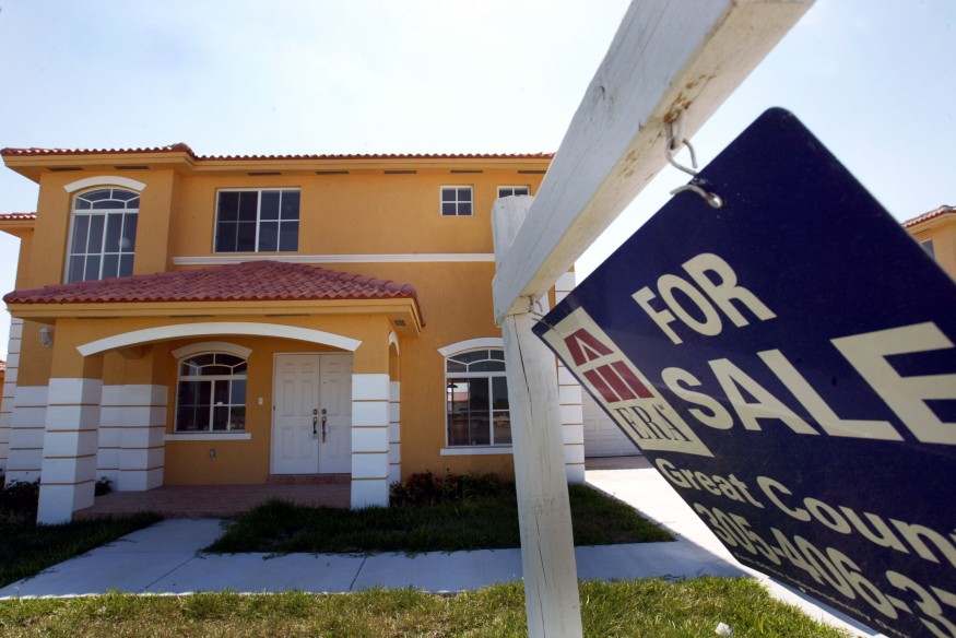 Latino home ownership falls