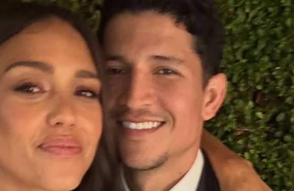 Jessica Alba and Danny Ramirez