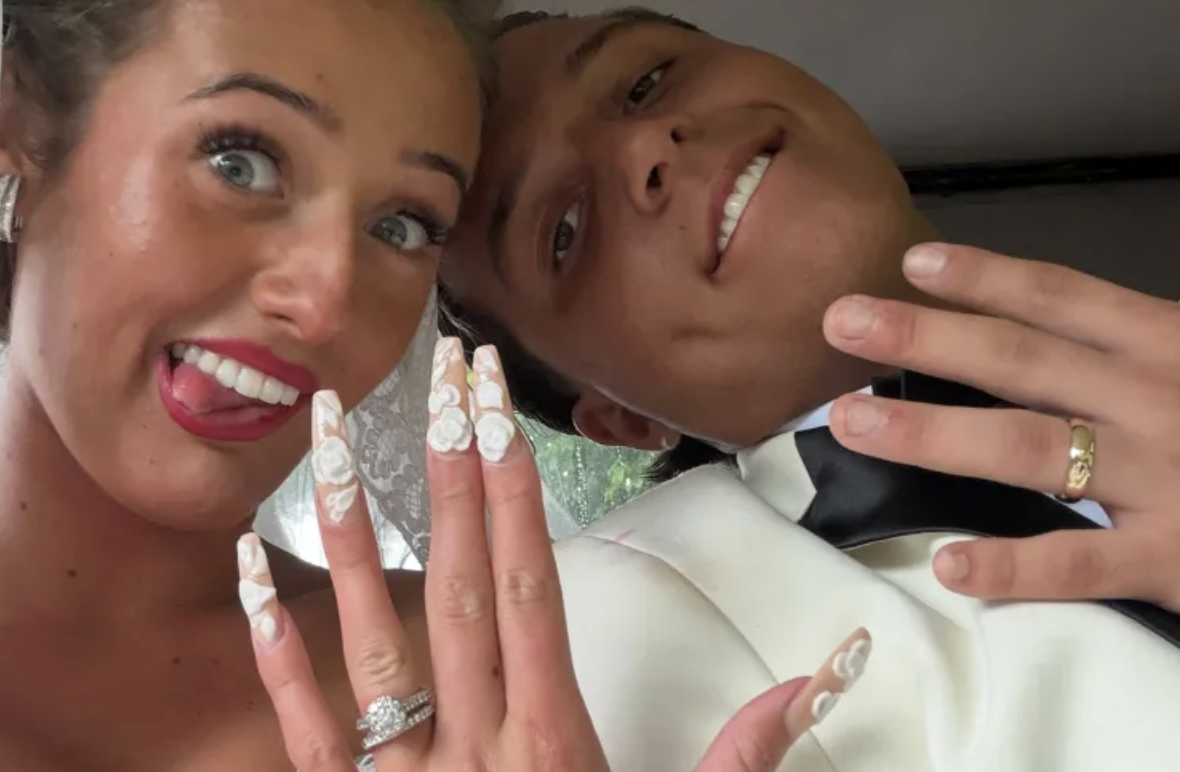 Inside Venezuela Fury’s Wedding To Noah Price, From Crocs To 18 Bridesmaids